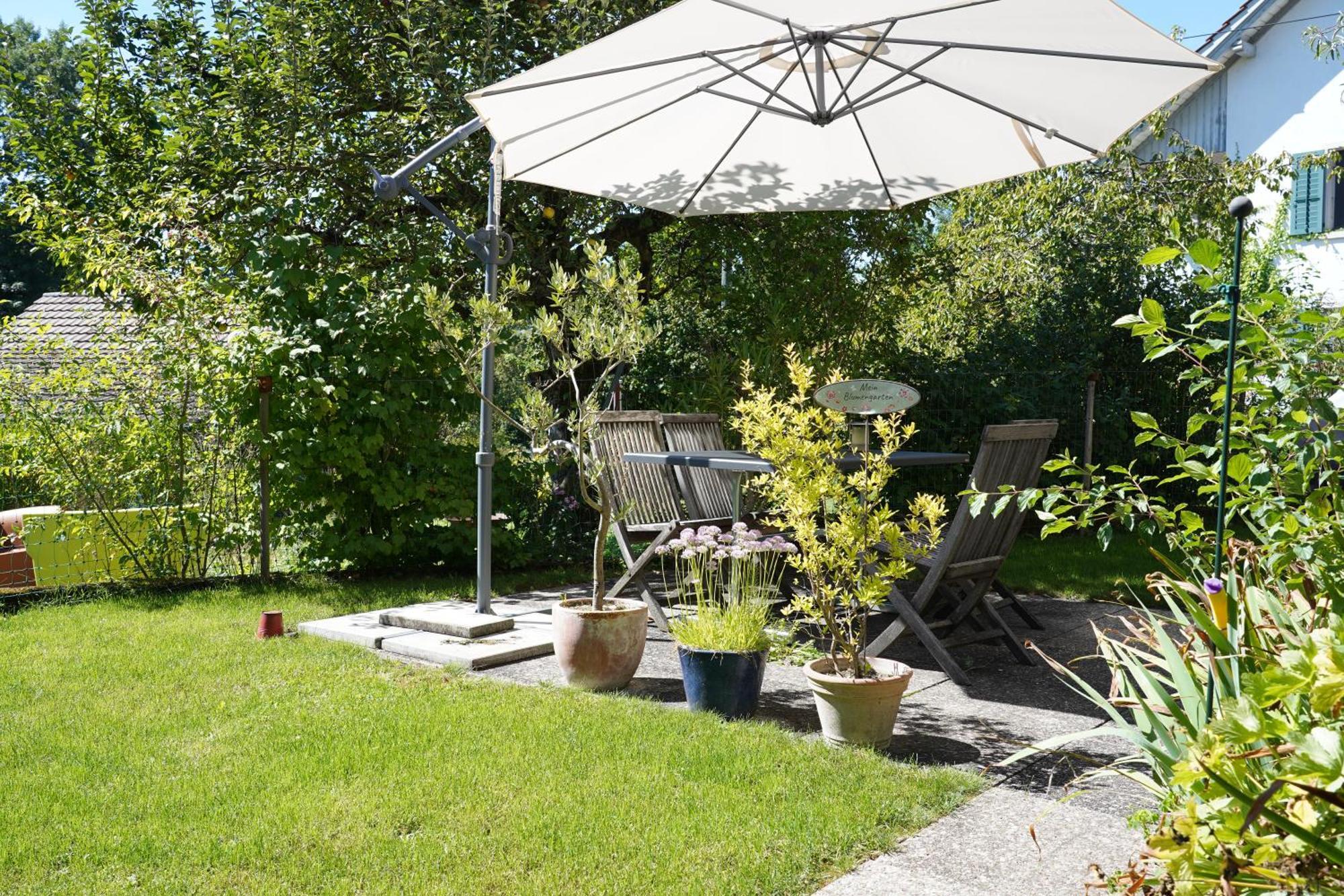 Tiny House Chez Claudine - Relaxen, Workspace, Naehe Thermen, Netflix, Free Parking & Wifi Бругг Экстерьер фото
