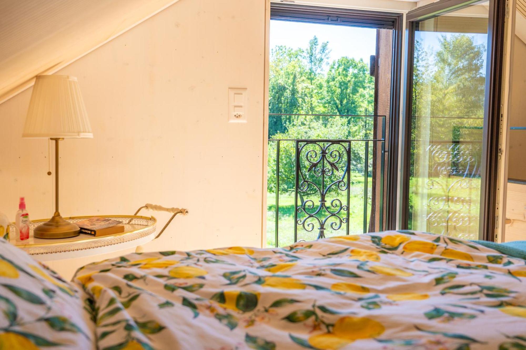 Tiny House Chez Claudine - Relaxen, Workspace, Naehe Thermen, Netflix, Free Parking & Wifi Бругг Экстерьер фото