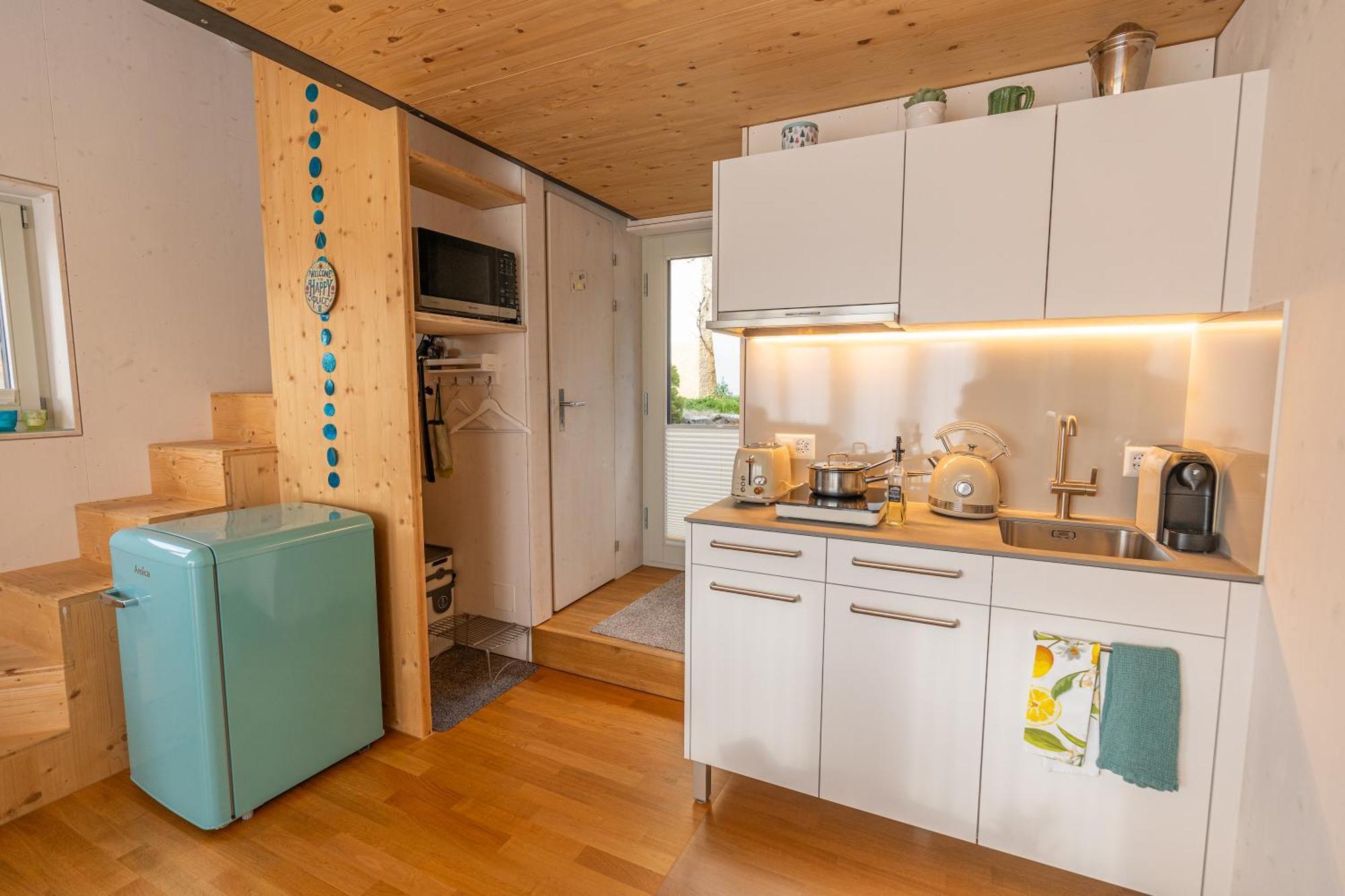 Tiny House Chez Claudine - Relaxen, Workspace, Naehe Thermen, Netflix, Free Parking & Wifi Бругг Экстерьер фото